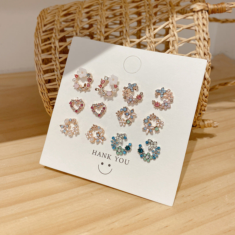 Wholesale Flower Diamond Color Alloy Earrings